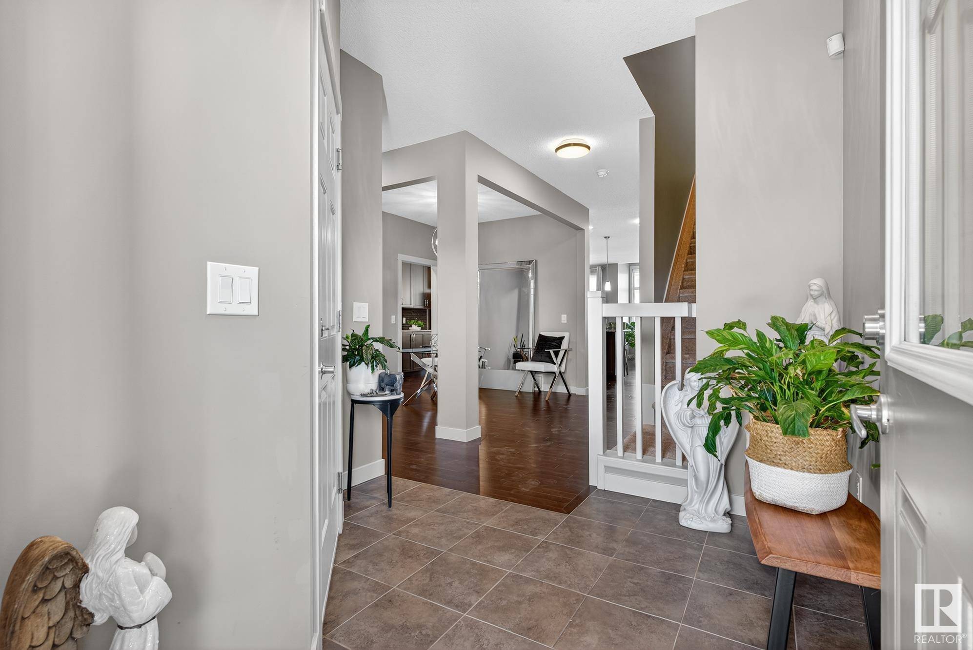 Edmonton, AB T6W 3H7,5451 ALLBRIGHT SQ SW