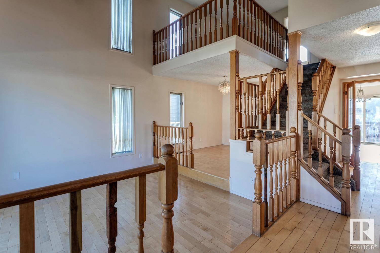 Edmonton, AB T5X 4Z8,16117 108 ST NW NW