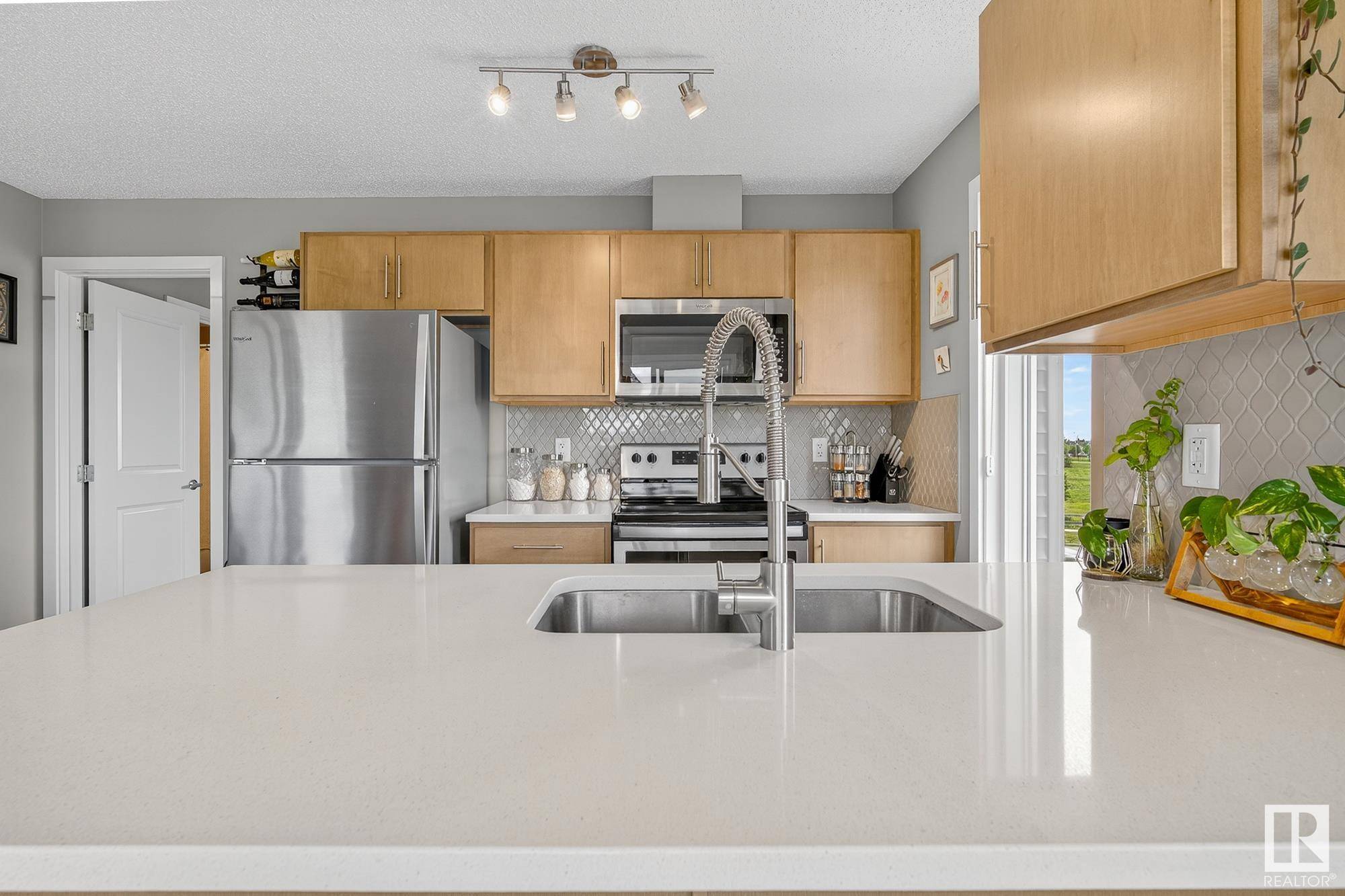 Edmonton, AB T5Y 4A4,#237 148 EBBERS BV NW