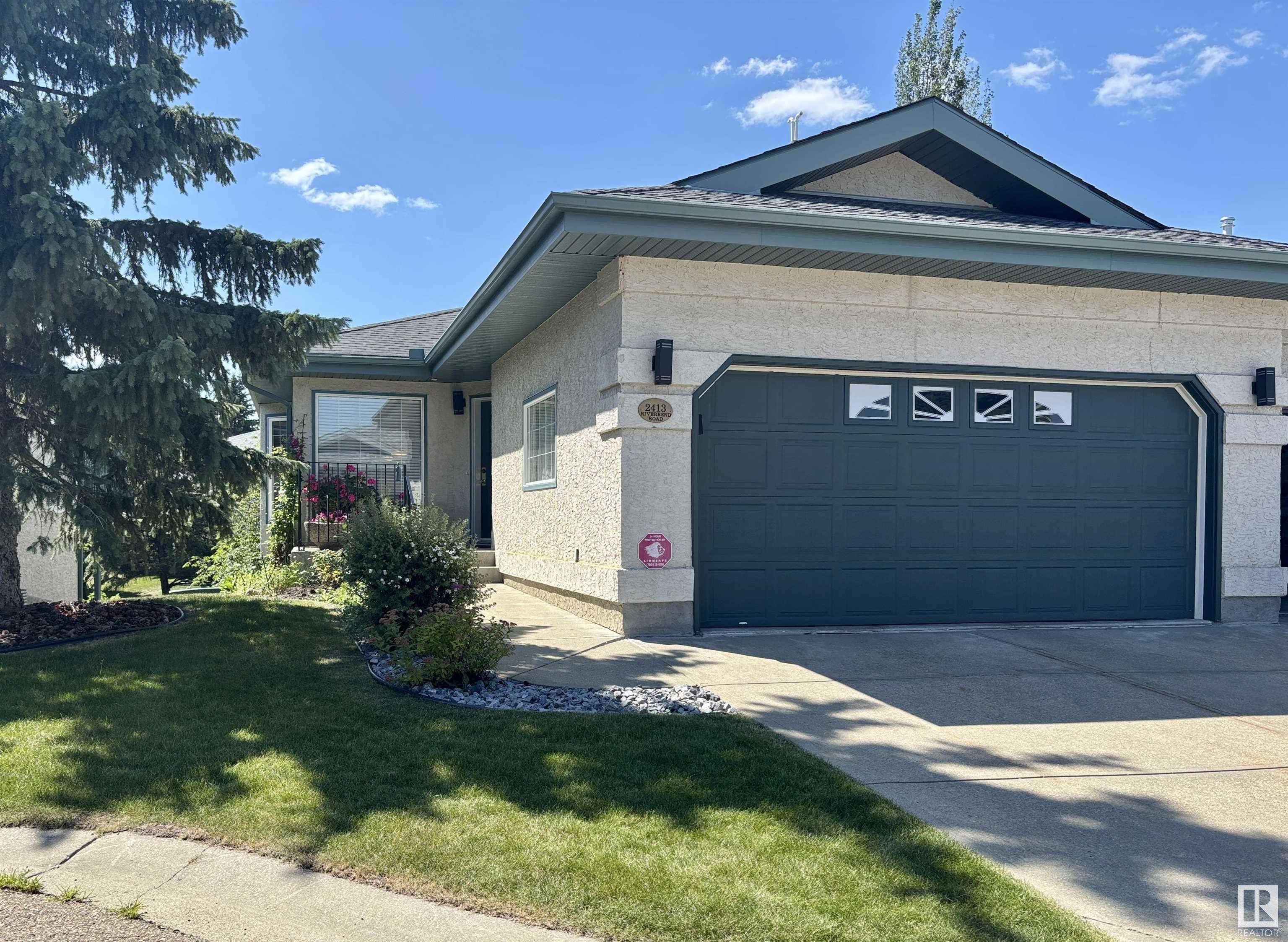 2413 RIVERBEND RD NW, Edmonton, AB T6R 2Z2
