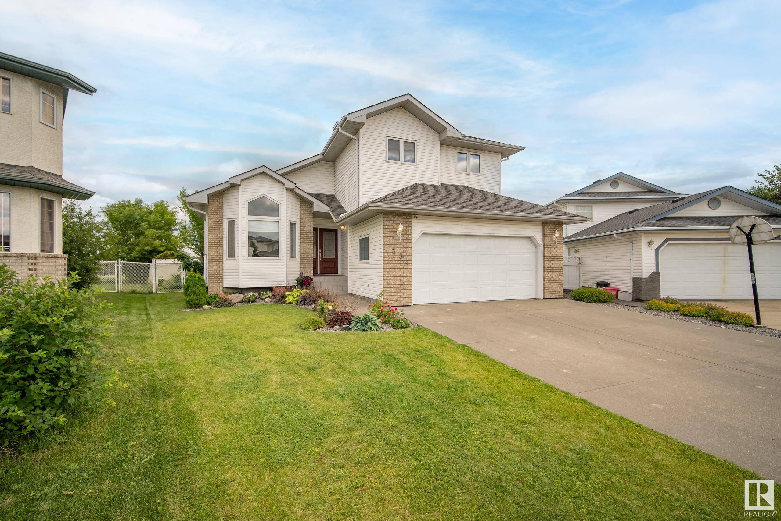 394 Hollick-Kenyon RD NW, Edmonton, AB T5Y 2T7