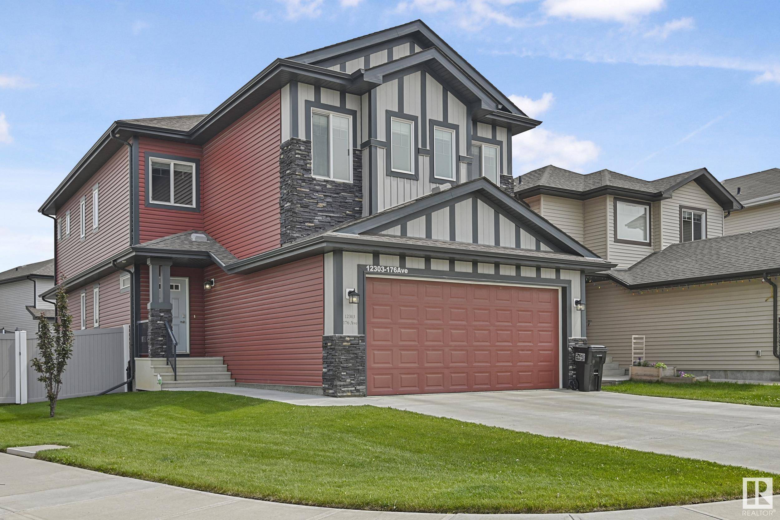 12303 176 AV NW, Edmonton, AB T5X 0L2