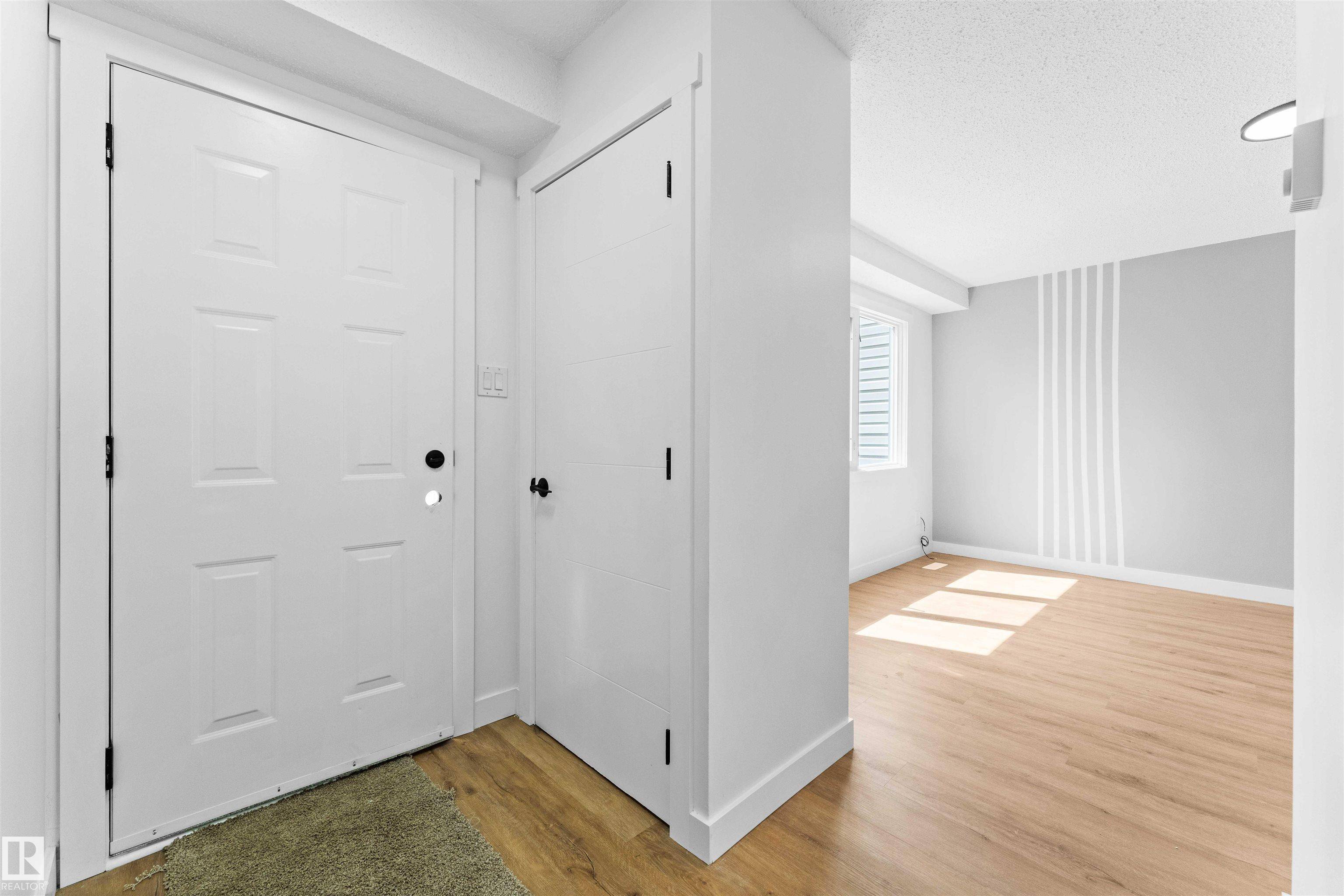 Edmonton, AB T5T 2A2,6626 178 ST NW