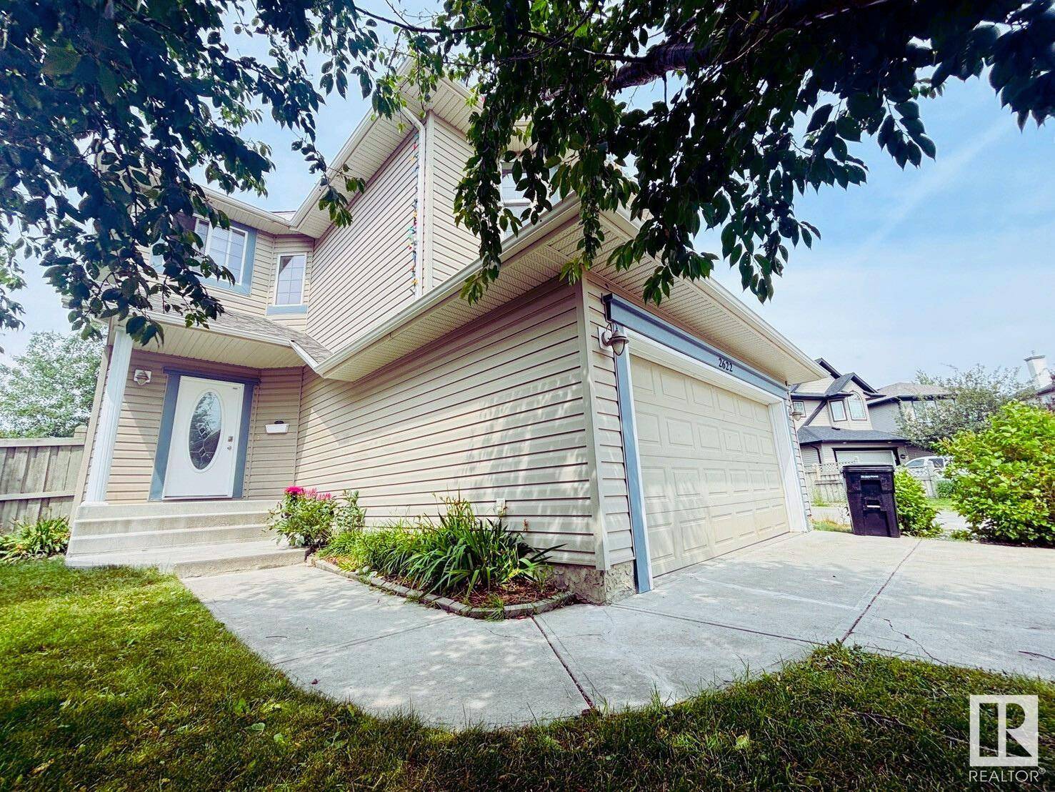 Edmonton, AB T6W 1R1,2622 MARION PL SW
