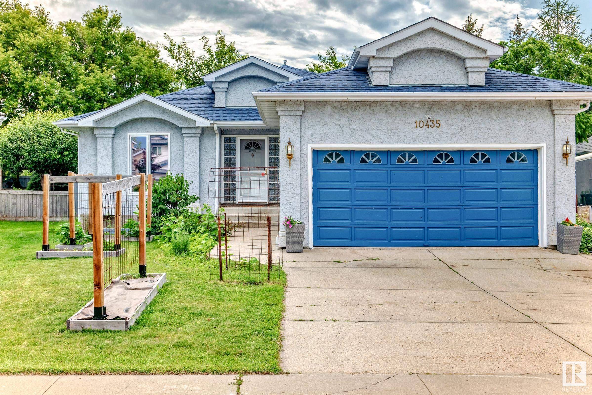 10435 175A AV NW, Edmonton, AB T5X 5X1
