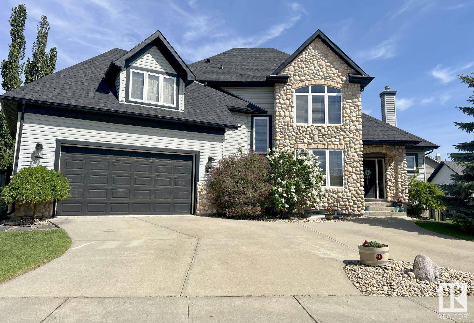 6004 32 AV, Beaumont, AB T4X 1R3