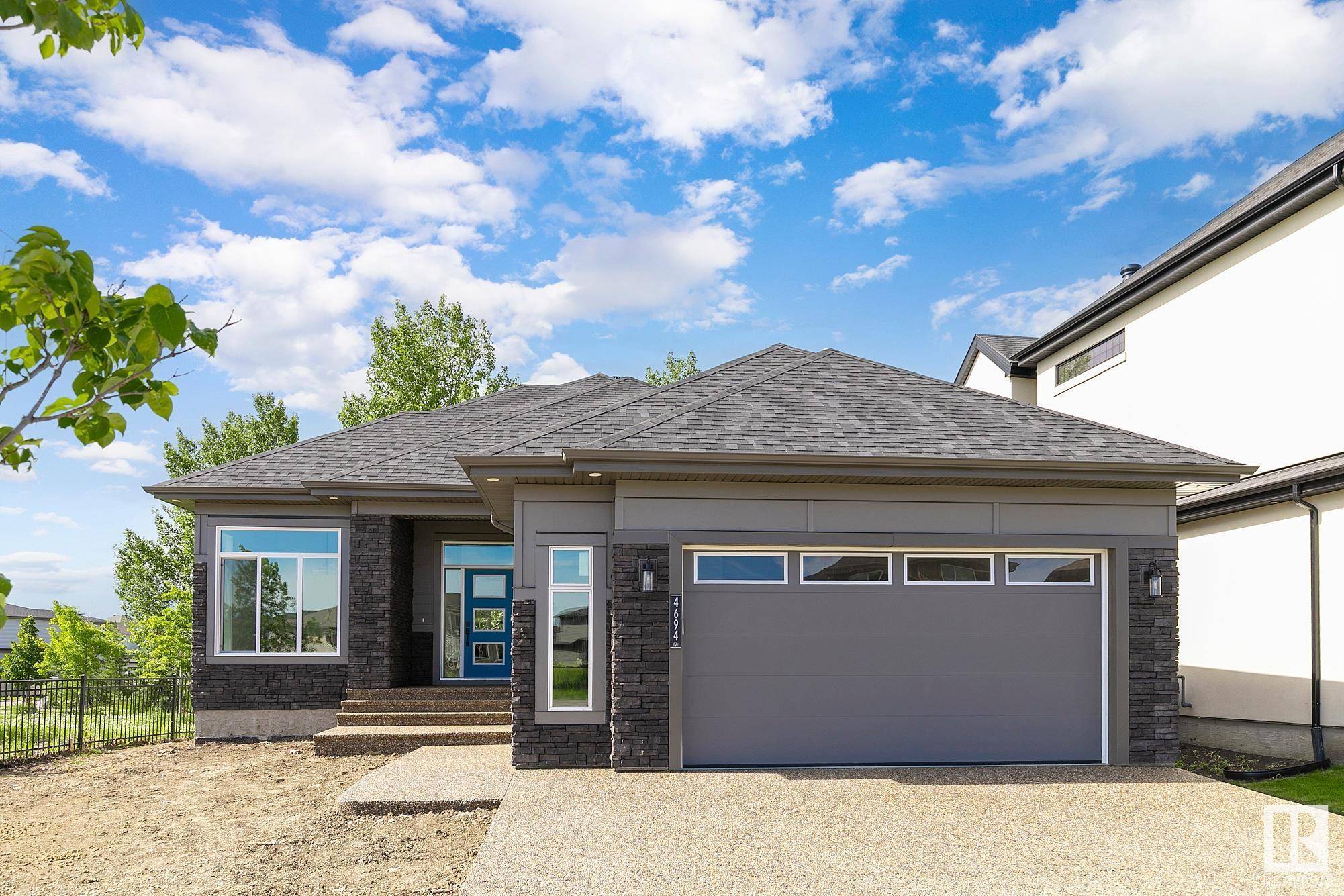 4694 CHEGWIN WD SW, Edmonton, AB T6W 4A7