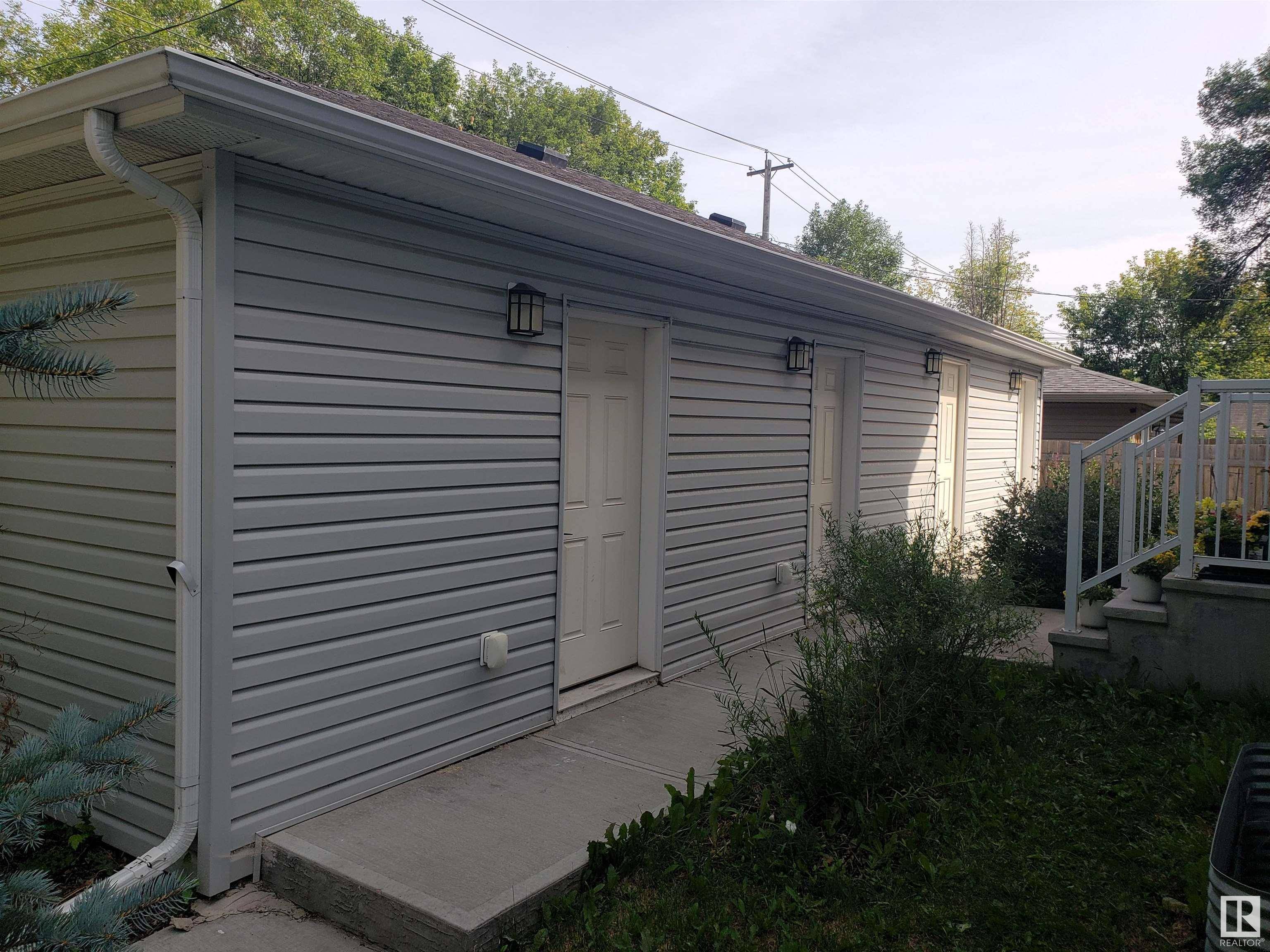 Edmonton, AB T5L 2Z8,12325 122 AV NW