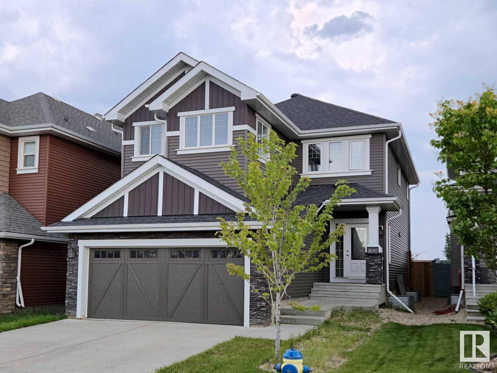 16707 18 AV SW, Edmonton, AB T6W 3C5