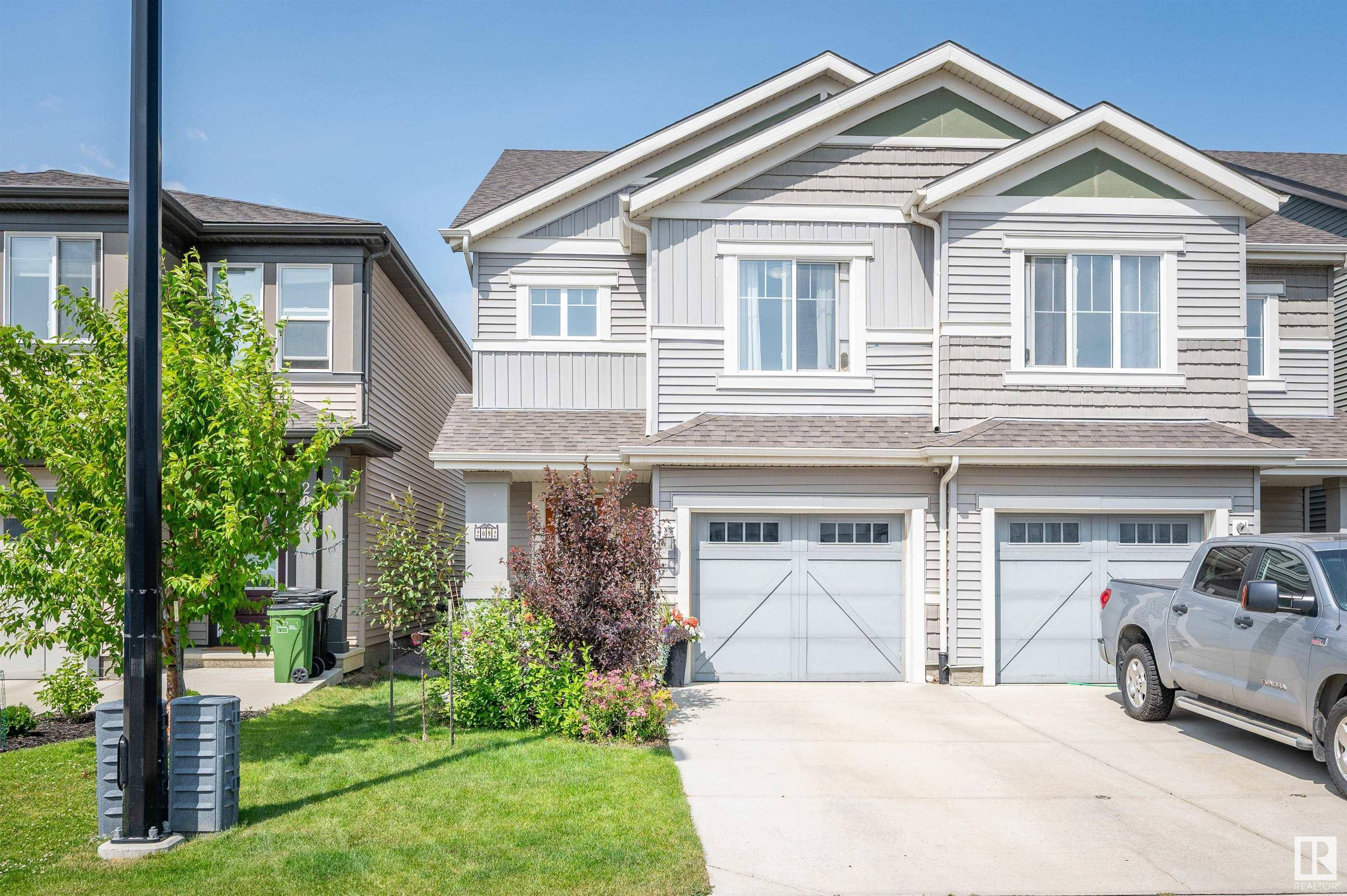 2092 PRICE LANDING LD SW, Edmonton, AB T6W 3W1