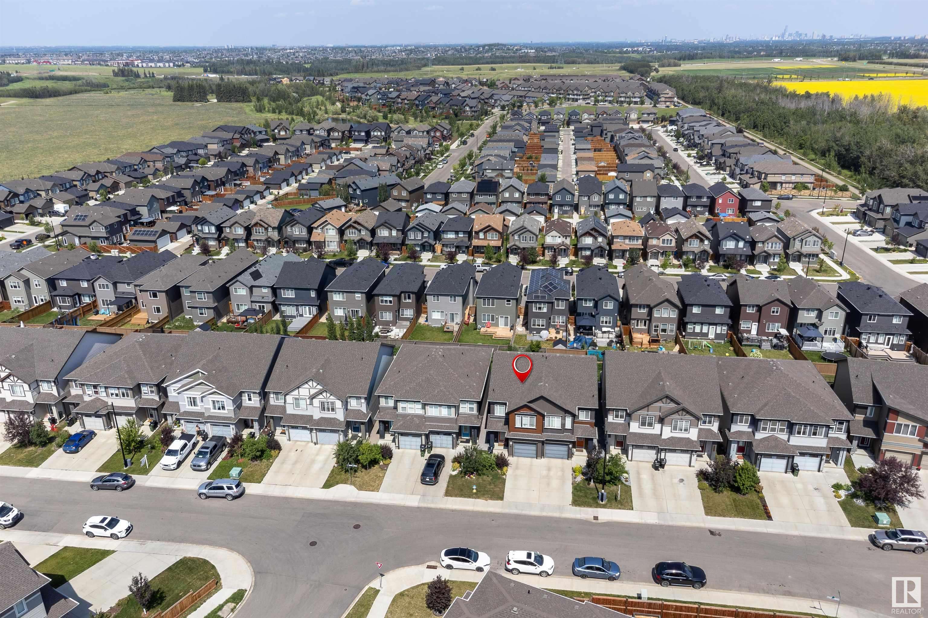 Edmonton, AB T6W 3W1,2104 PRICE LANDING SW