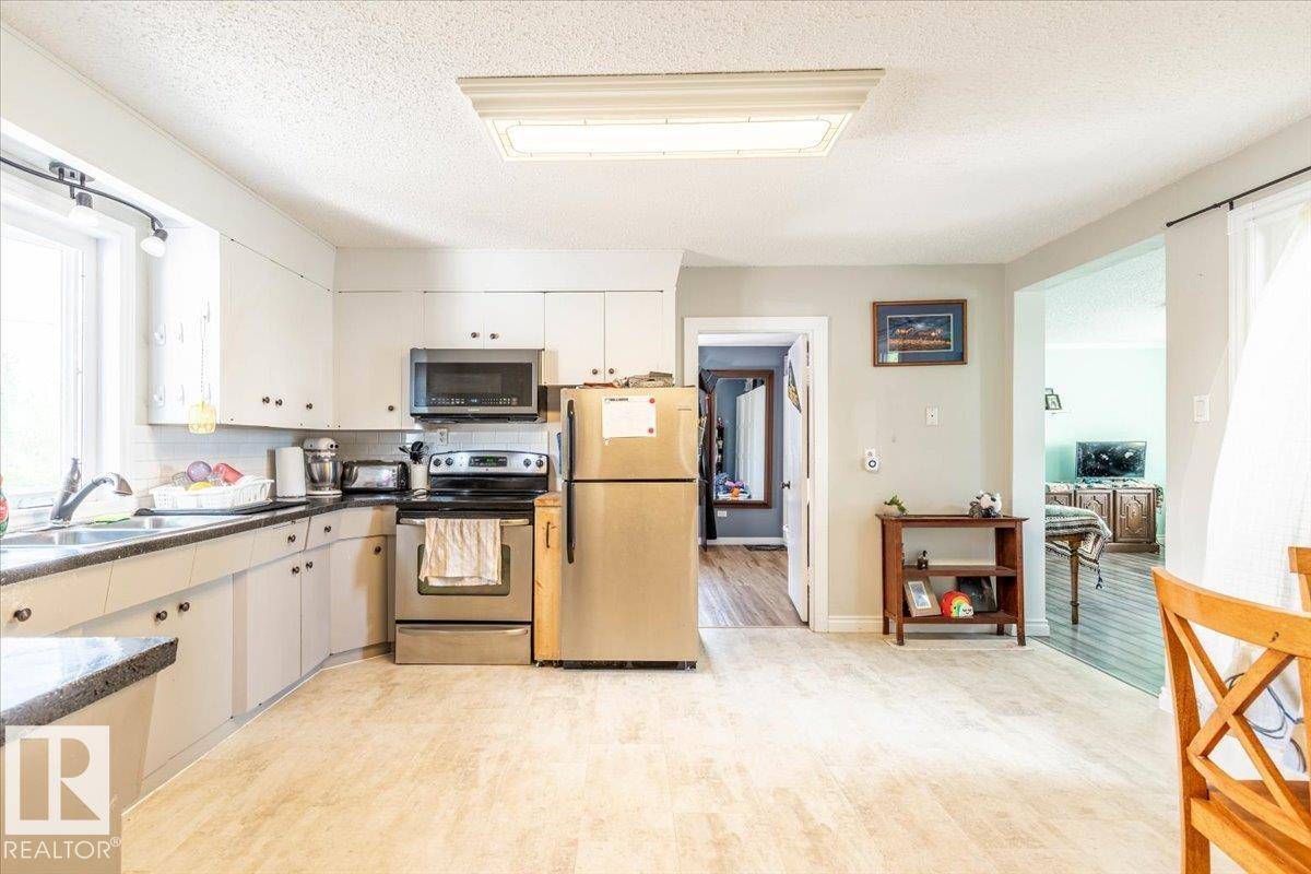 Thorsby, AB T0C 2P0,4718 48 AV