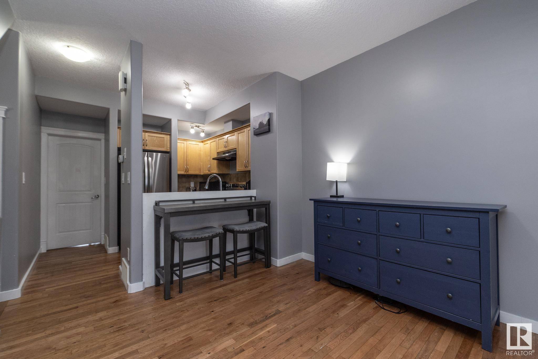 Edmonton, AB T6V 0B6,#3 13215 153 AV NW