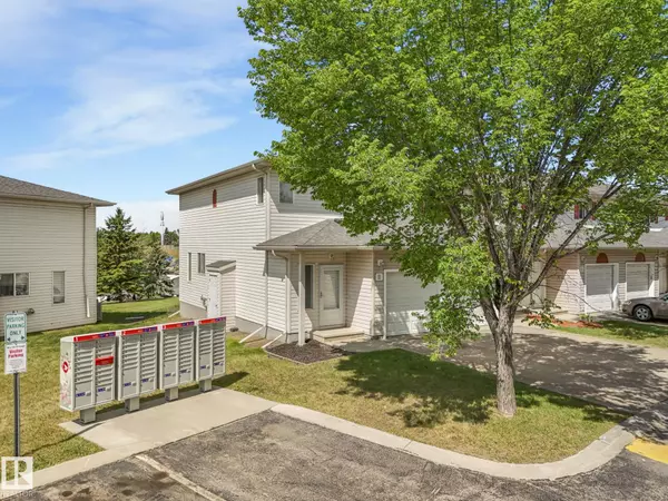 Edmonton, AB T5A 5J3,#11 451 HYNDMAN CR NW