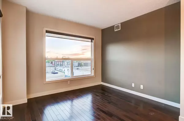 Edmonton, AB T5N 1N9,#407 10523 123 ST NW
