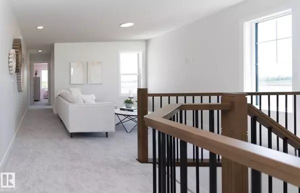 Edmonton, AB T6W 5L2,3036 DIXON LANDING LD SW