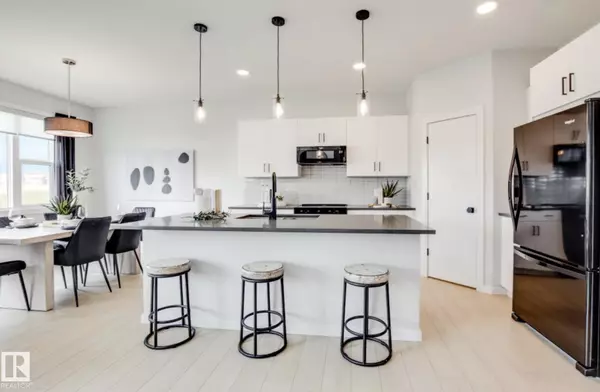 Edmonton, AB T5T 7X8,8019 228 ST NW