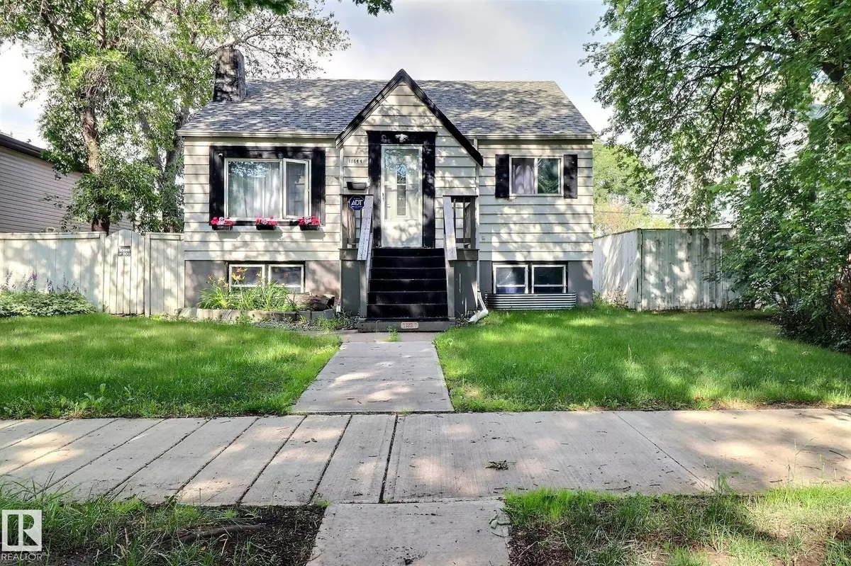 Edmonton, AB T5G 1V3,11844 96 ST NW