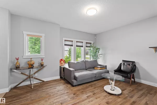 Edmonton, AB T5T 6Z8,9035 219 ST NW