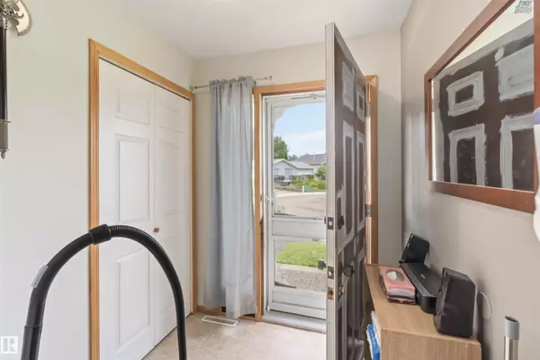 Redwater, AB T0A 2W0,5328 63 ST