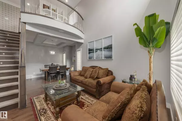 Edmonton, AB T5Y 3S5,16768 61 ST NW