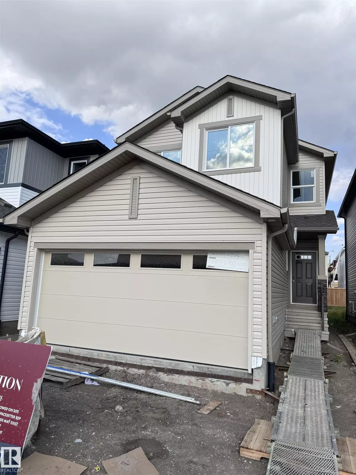 Edmonton, AB T6M 3C8,2009 209A ST NW