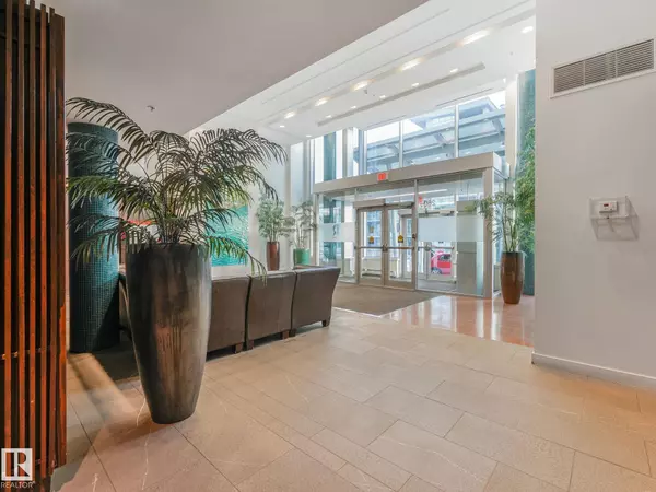 Edmonton, AB T6J 3S9,2612 109 ST NW