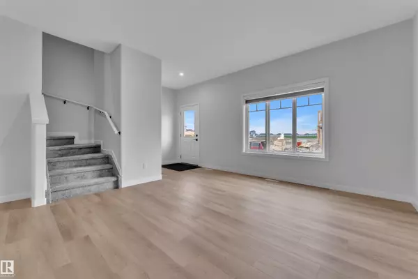 Leduc, AB T9E 0S9,338 Munn Way Leduc