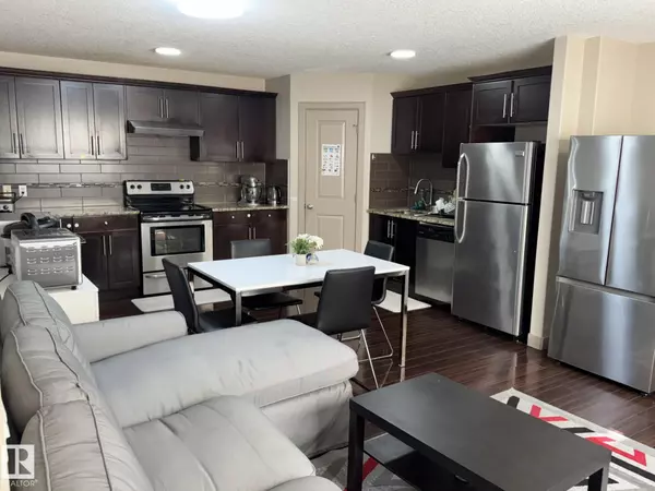 Edmonton, AB T6T 9N9,#15 1820 34 AV NW