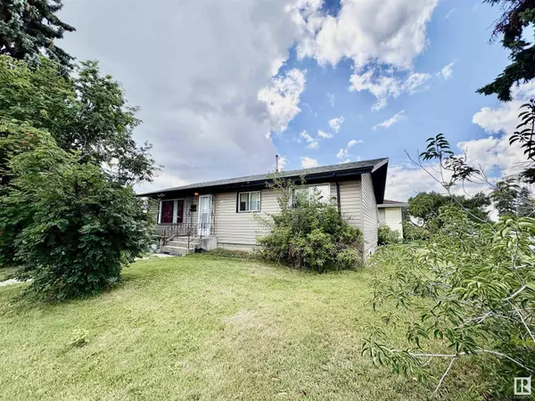 13136 60 ST NW, Edmonton, AB T5A 0S3