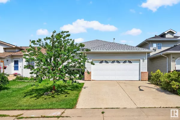 1079 Jones CR NW, Edmonton, AB T6L 6Y1