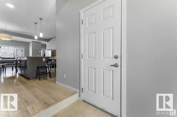 Edmonton, AB T5T 6Z4,#54 8209 217 ST NW