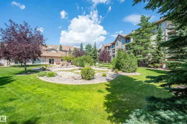 Edmonton, AB T5R 5Z5,#205 8942 156 ST NW