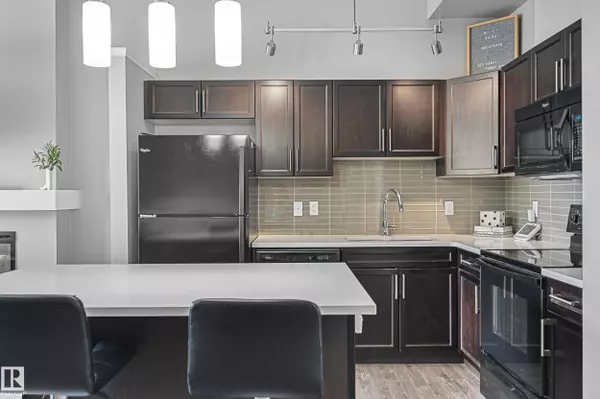 Edmonton, AB T6X 1V2,#32 4029 ORCHARDS DR SW