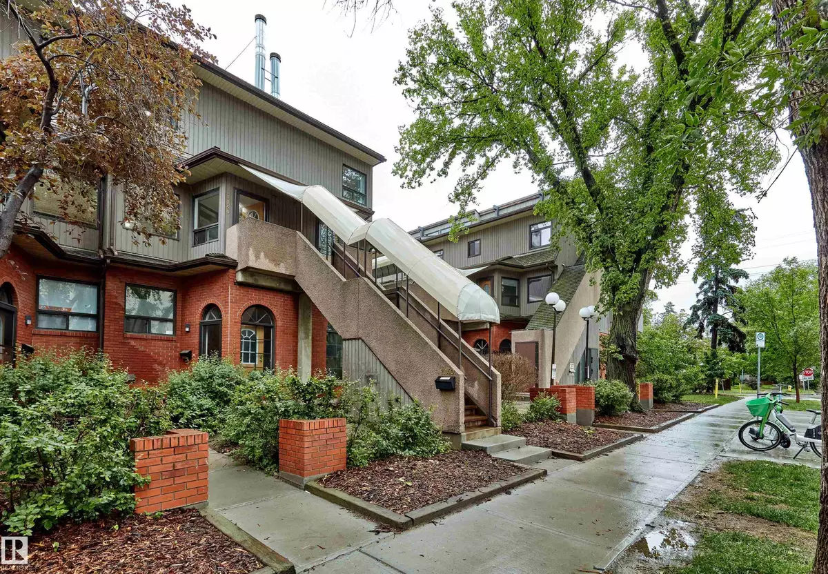 Edmonton, AB T6G 0V1,11140 83 AV NW