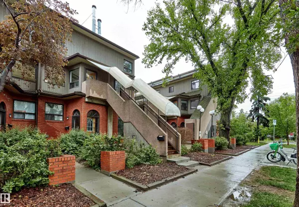 11140 83 AV NW, Edmonton, AB T6G 0V1