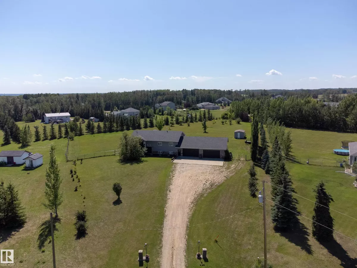 Rural Parkland County, AB T7X 3N2,#42 53522 RGE ROAD 272
