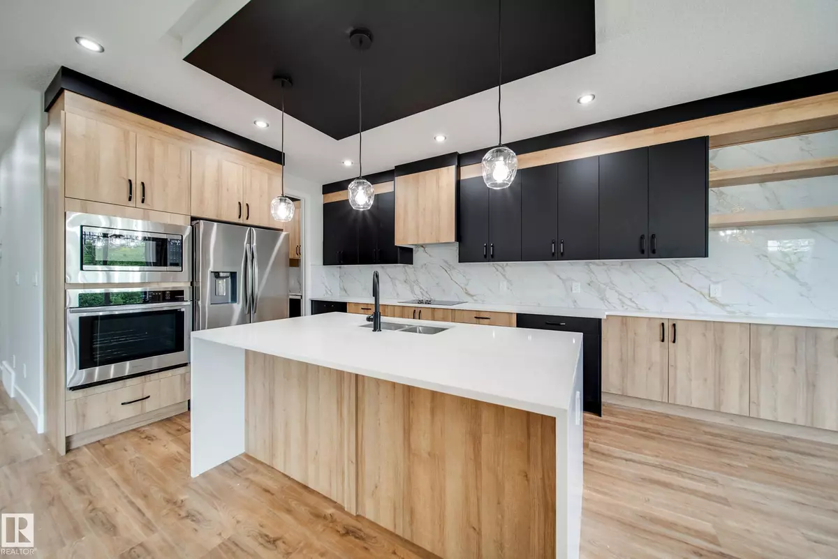 Edmonton, AB T5Z 0S8,8812 183 AV NW