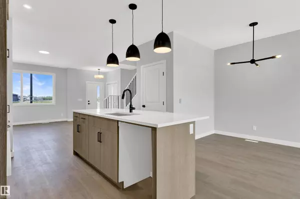 Edmonton, AB T6W 4E2,505 Paterson WY SW