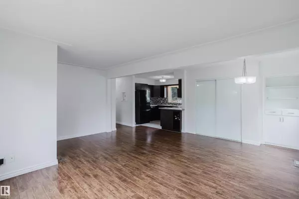 Edmonton, AB T5L 2E4,13203 140 ST NW