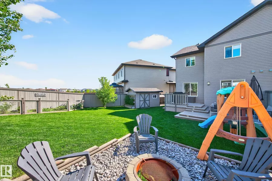 16840 53 ST NW, Edmonton, AB T5Y 0R7