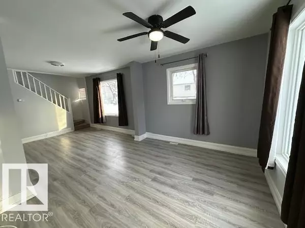 Edmonton, AB T5H 1Y7,10803 93 ST NW