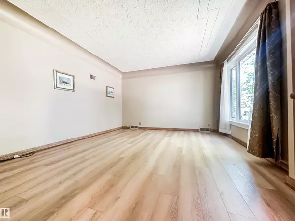Edmonton, AB T6E 1G1,9857 74 AV NW