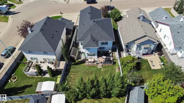 Edmonton, AB T6V 1R8,356 CALDERON CR NW NW
