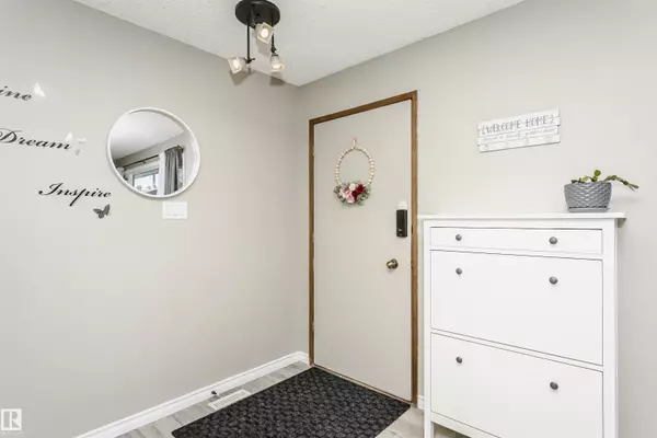 Millet, AB T0C 1Z0,129 DIAMOND DR