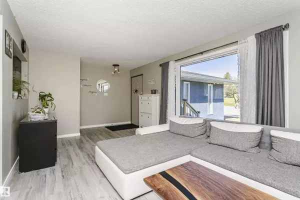 Millet, AB T0C 1Z0,129 DIAMOND DR