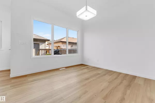Edmonton, AB T6W 3K6,2344 Glenridding Blvd SW