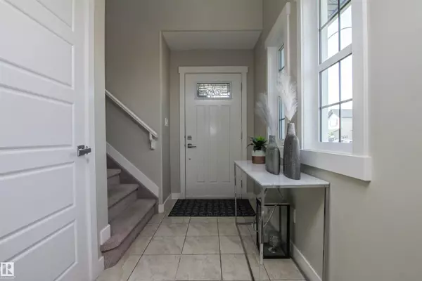 Sherwood Park, AB T8H 0P7,7634 ELLESMERE WY