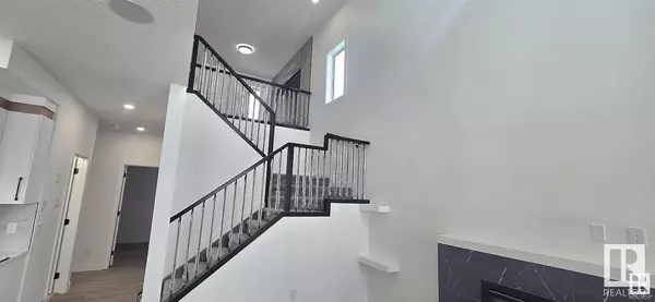 Devon, AB T9G 0M7,38 ASTORIA PL