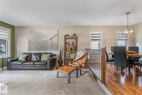 Edmonton, AB T5Z 2S1,15808 76 ST NW